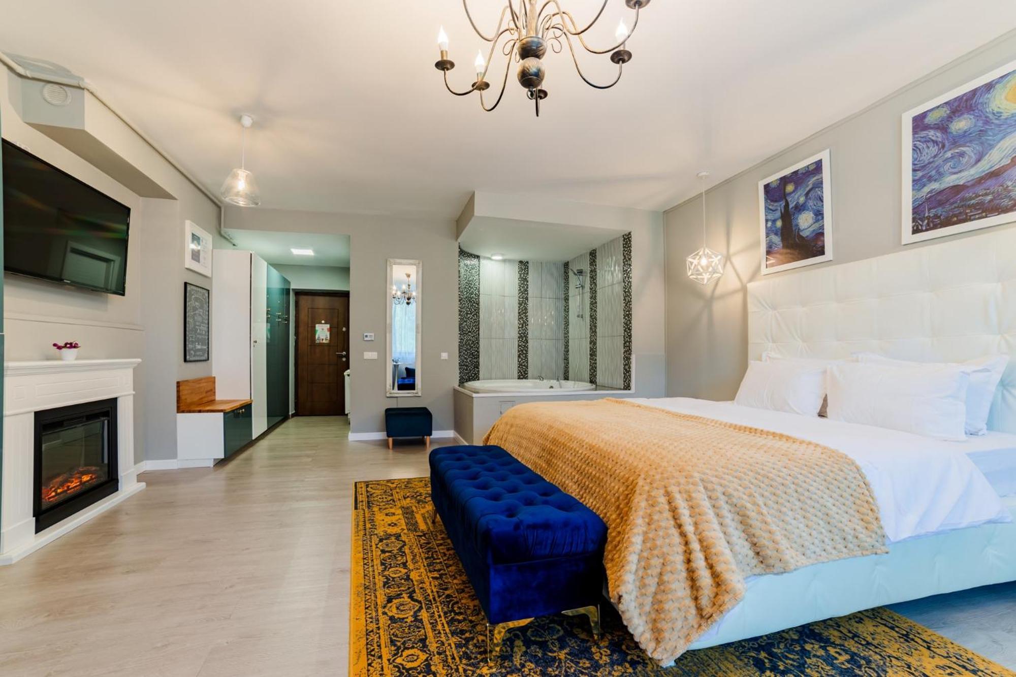 Romantic Jacuzzi Luxury Apartment Sinaia Exterior photo
